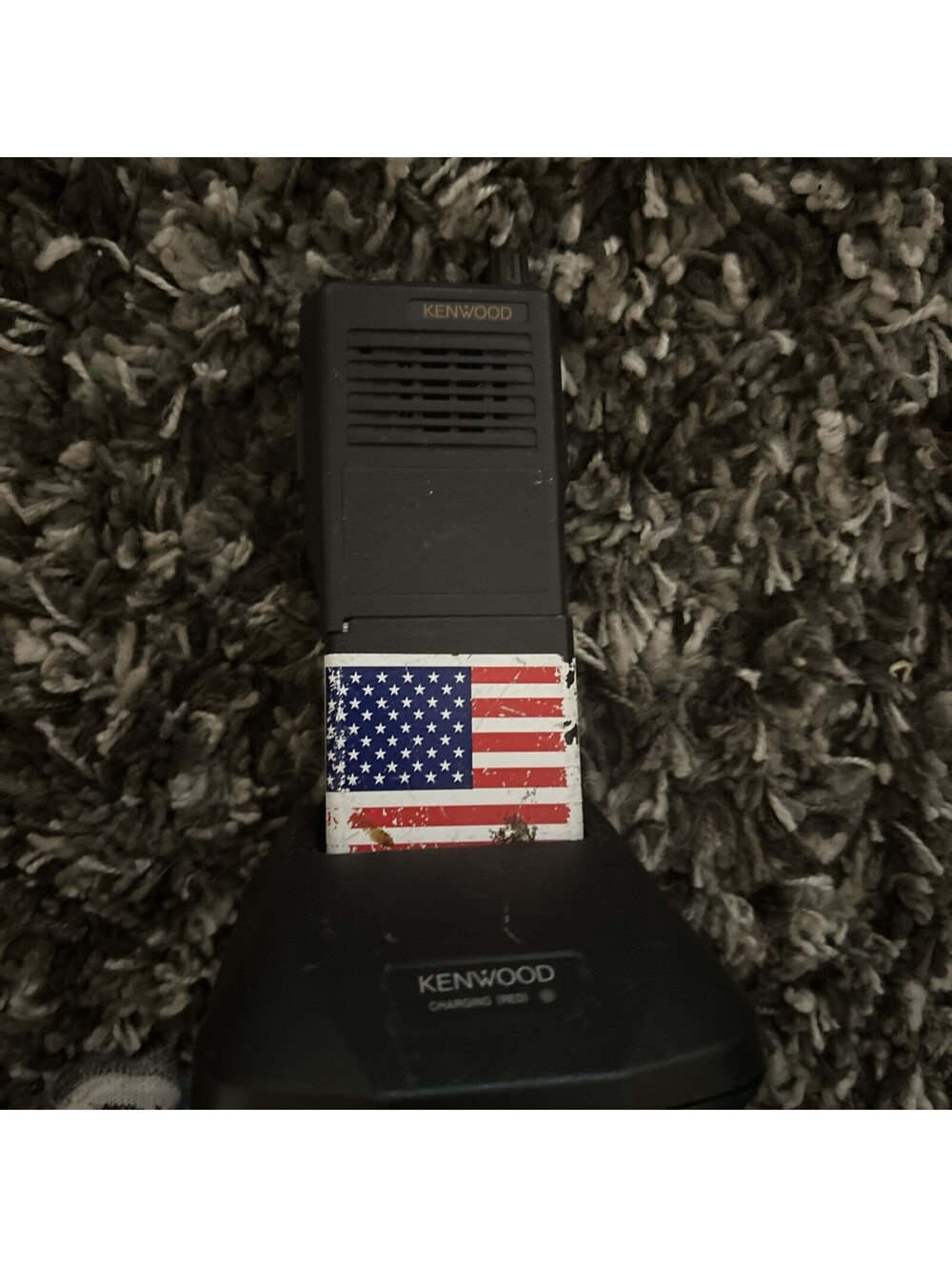 Kenwood TK-350 UHF FM Handheld Two-Way Radio –  w/ Battery and charging station